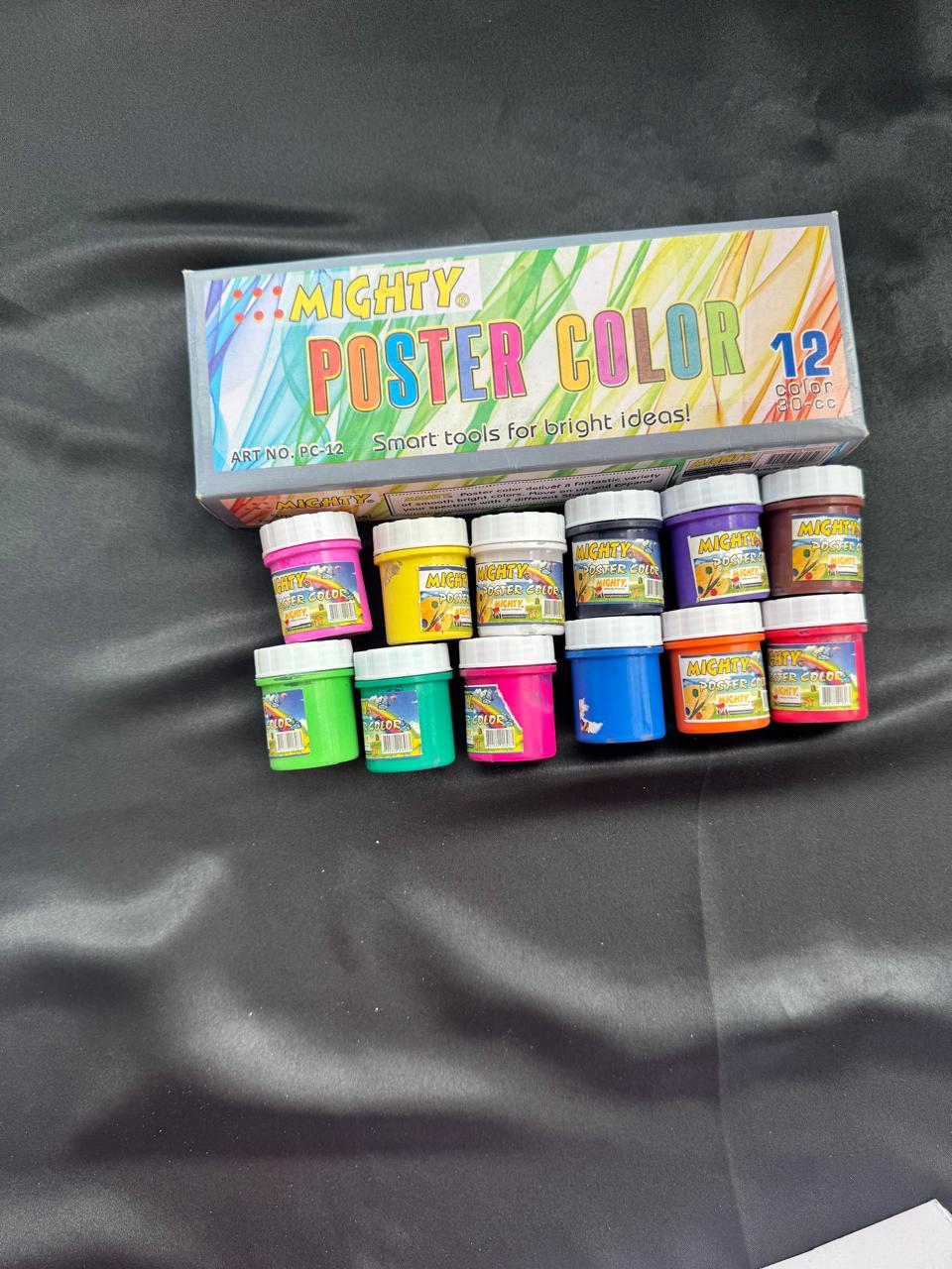 Mighty Poster Paints 12 Colors × 30ml