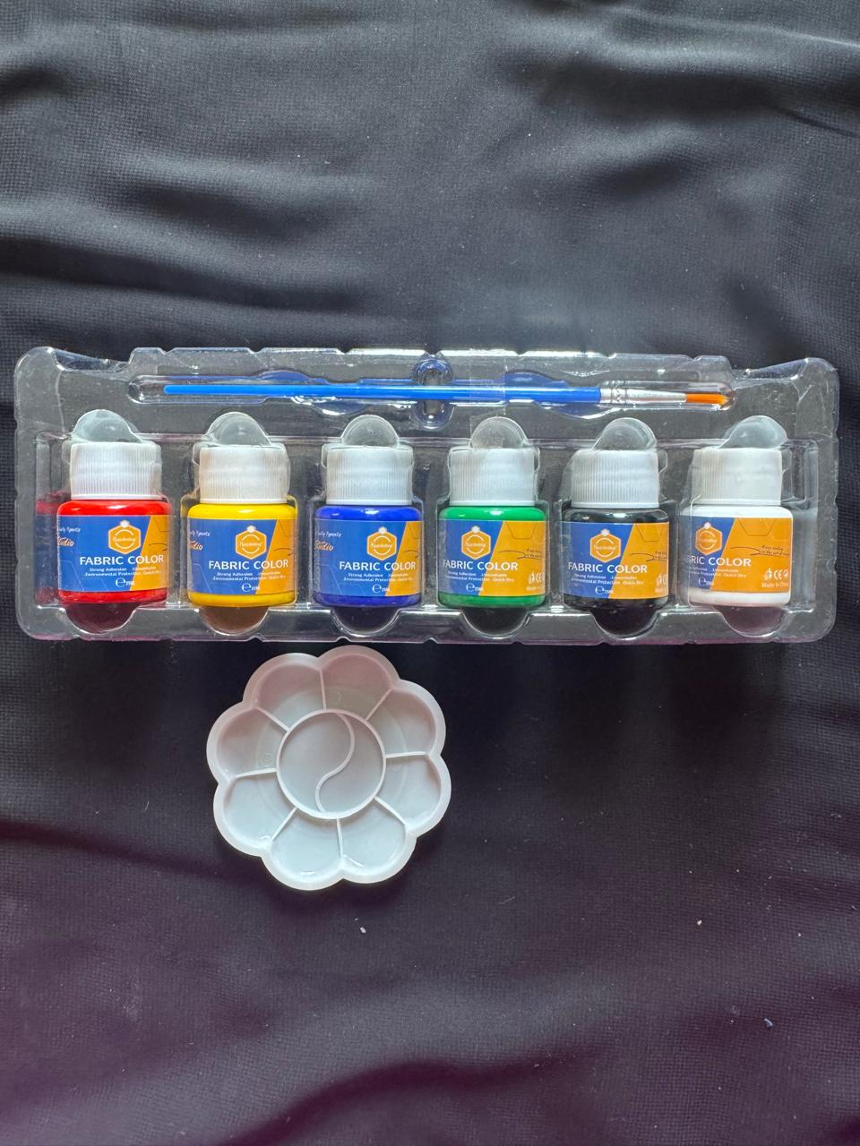 keep smiling Fabric paints 6 &12 pcs 25ml each