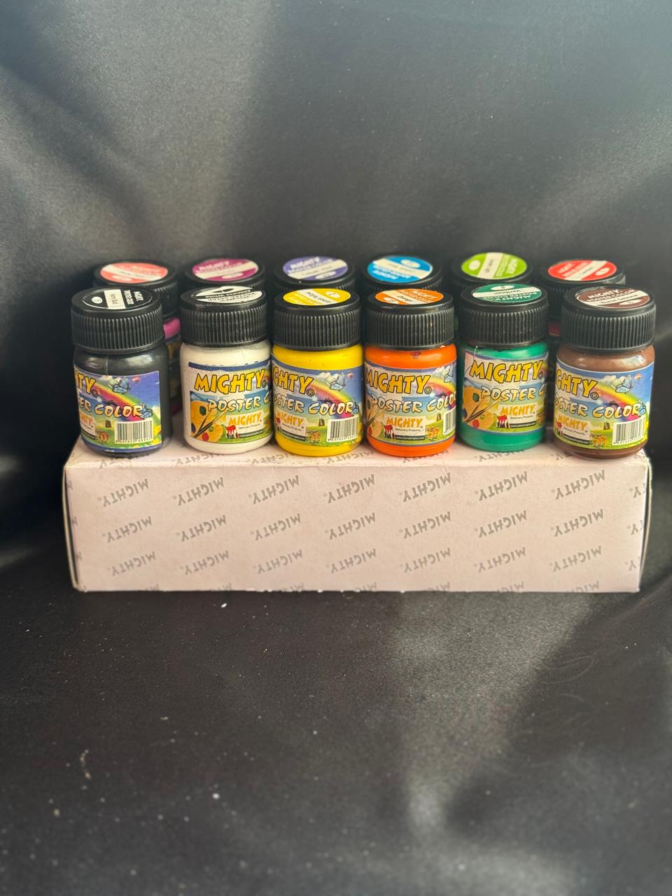 Mighty Poster Paints 12 × 20ml poster colors