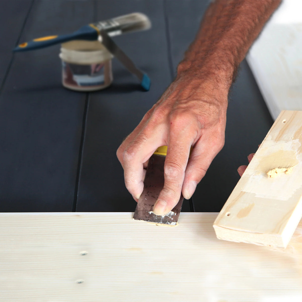 Bluebird All-Purpose Wood Filler 225g