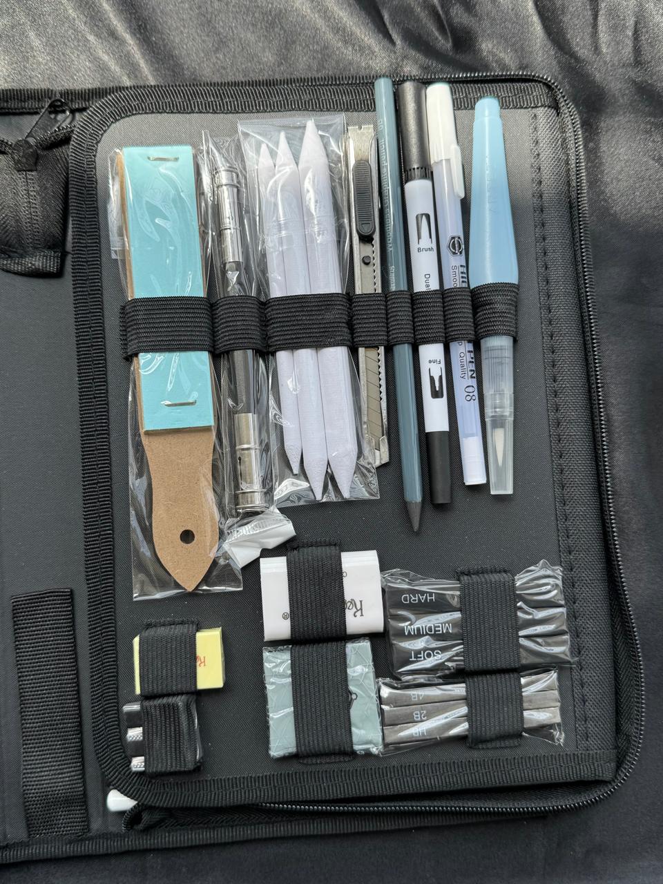 Keep Smiling 100 Pcs Sketch Drawing Set with gift
